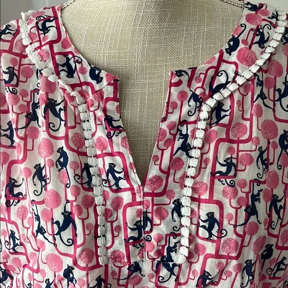 Talbots Petites Pink and White Monkeys Smocked Tunic with 3/4 Sleeves - Picture 4 of 8